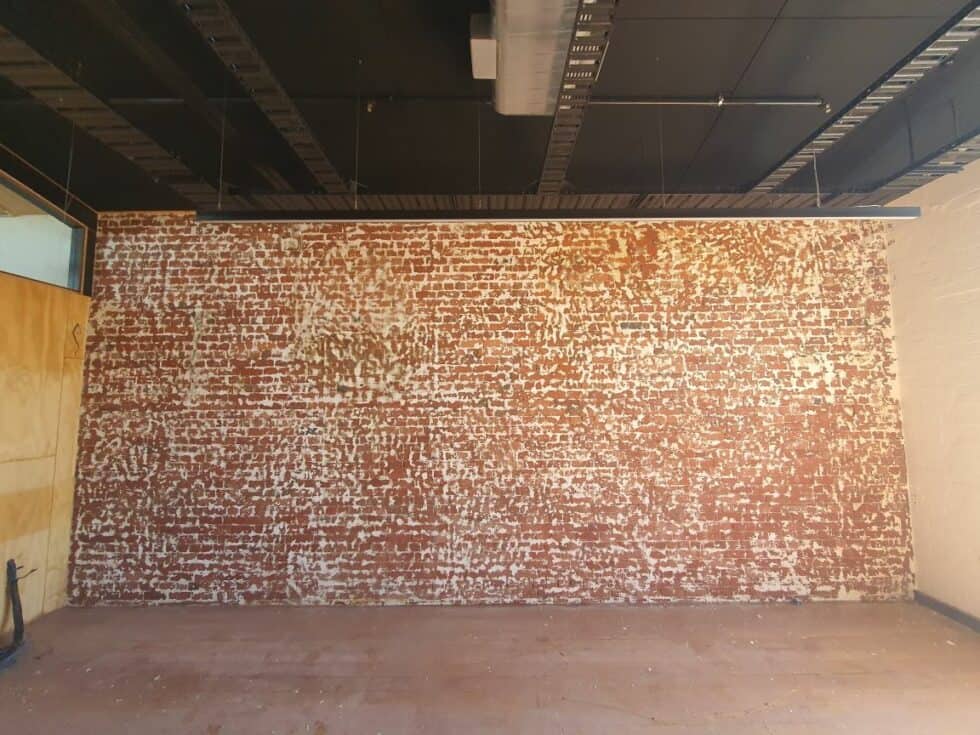 Sandblasting Brick Walls Sandblasting Paint Off Bricks Quinns Painting